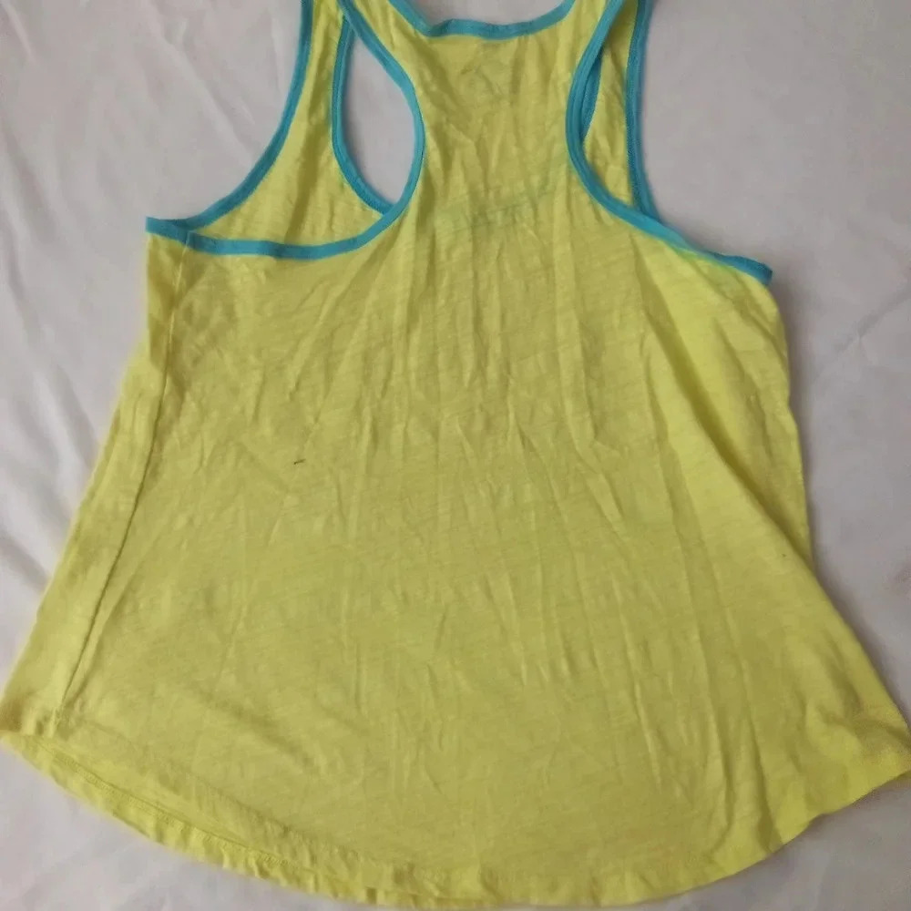 Tank top size small ( Bag G ) - Picture 2 of 2